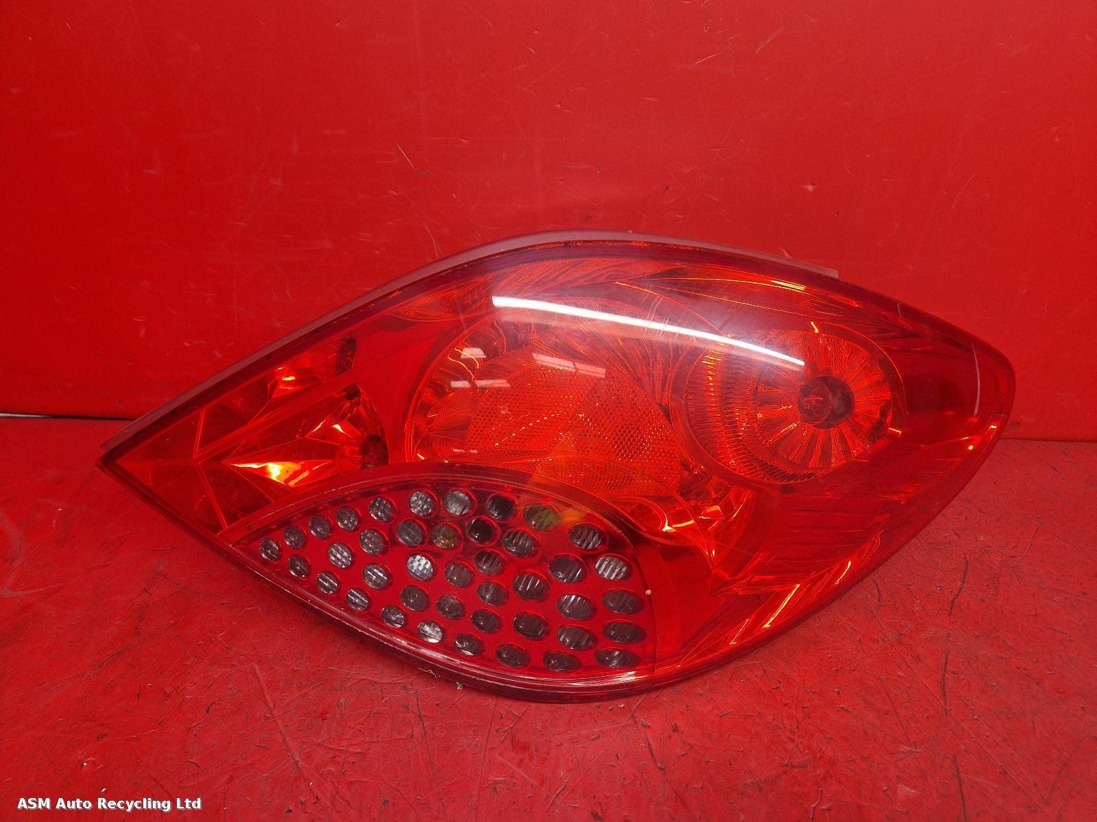 View Auto part R Taillight Peugeot 207 2009