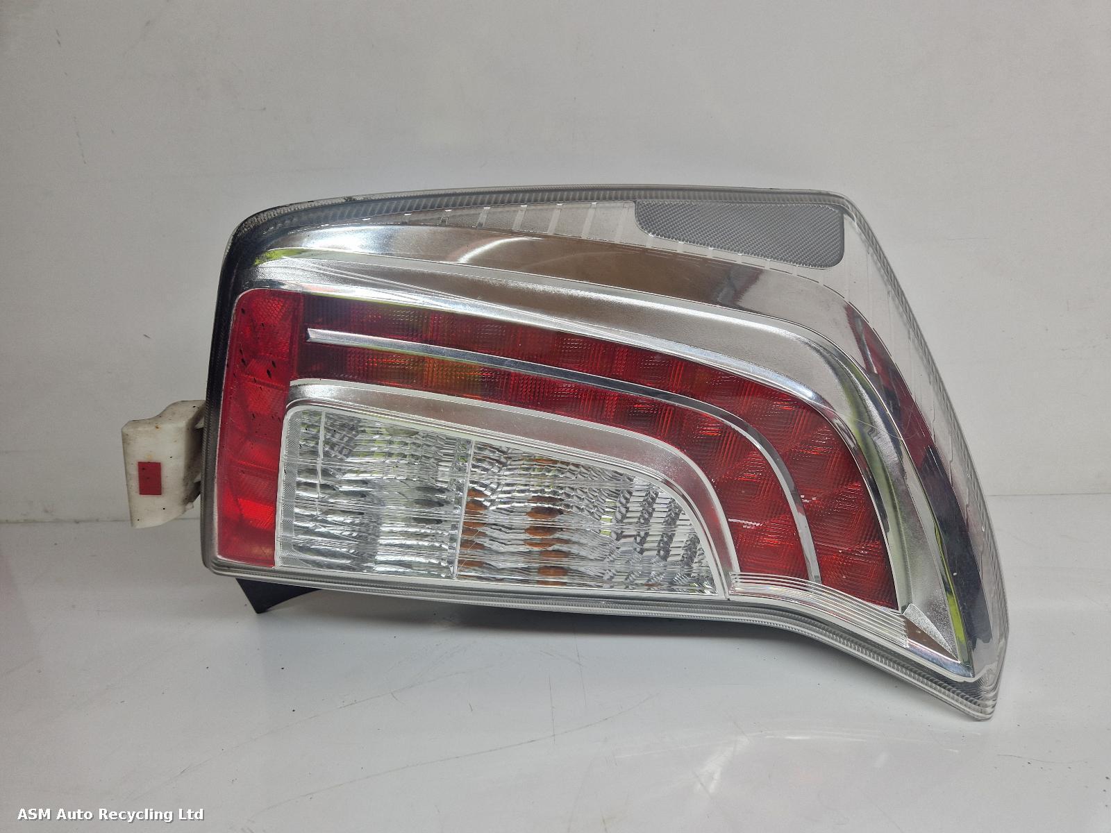 View Auto part L Taillight Toyota Prius 2014