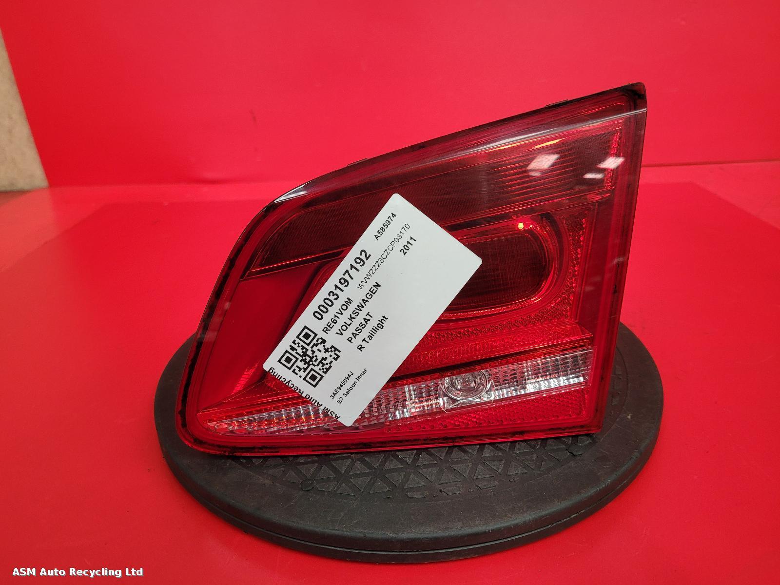 View Auto part R Taillight Volkswagen Passat 2011