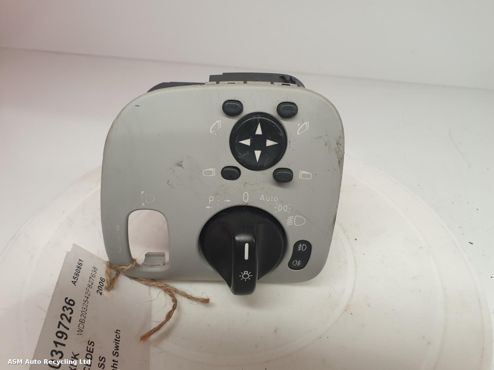 View Auto part Headlight Switch Mercedes C Class 2006