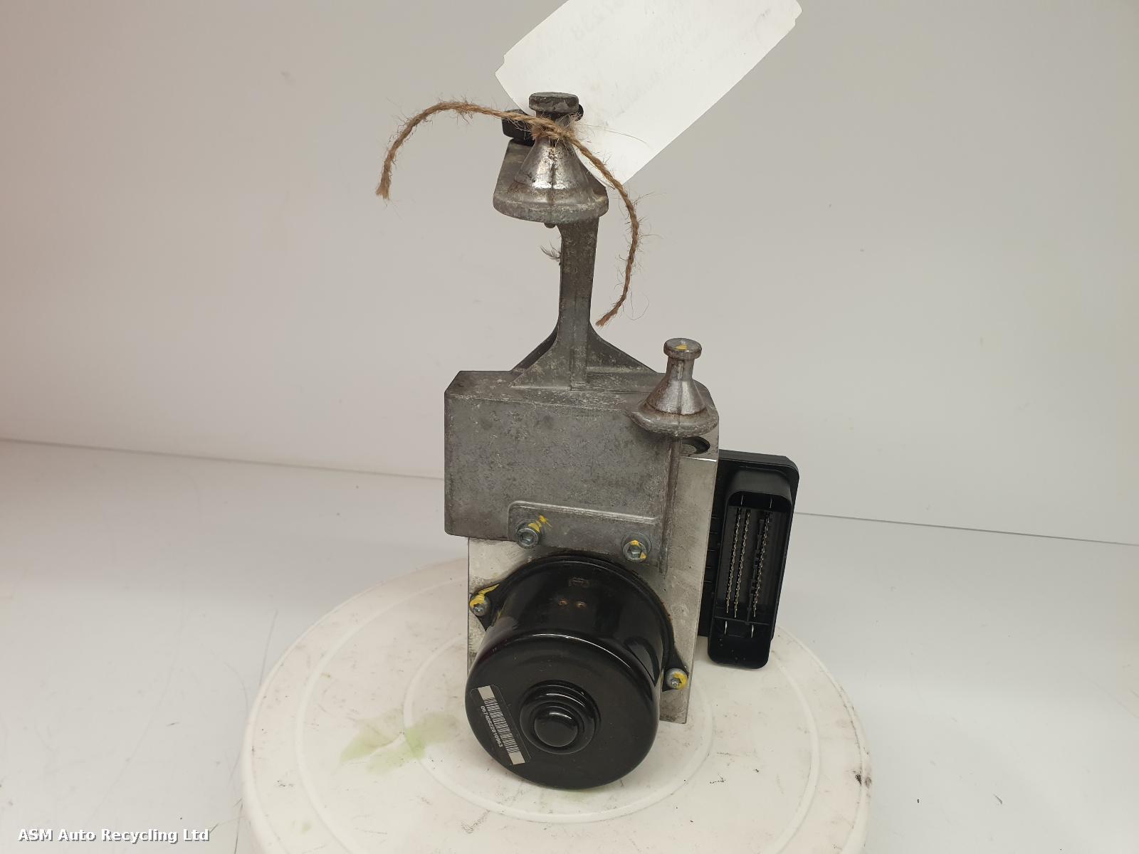 View Auto part ABS Pump/Modulator Mercedes C Class 2006