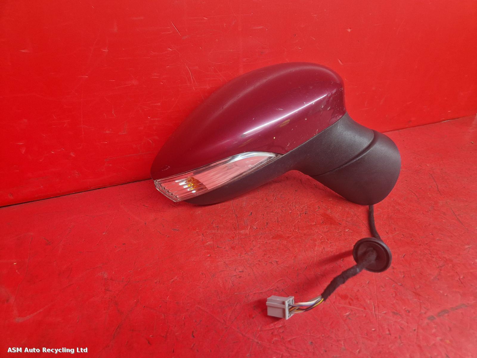View Auto part R Door Mirror Ford Fiesta 2010