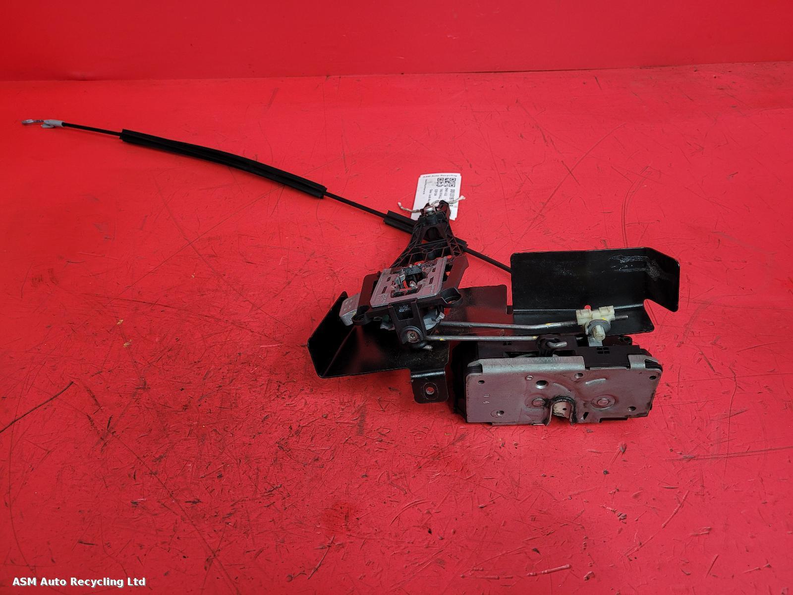 View Auto part Door Lock Assembly Vauxhall Corsa 2011
