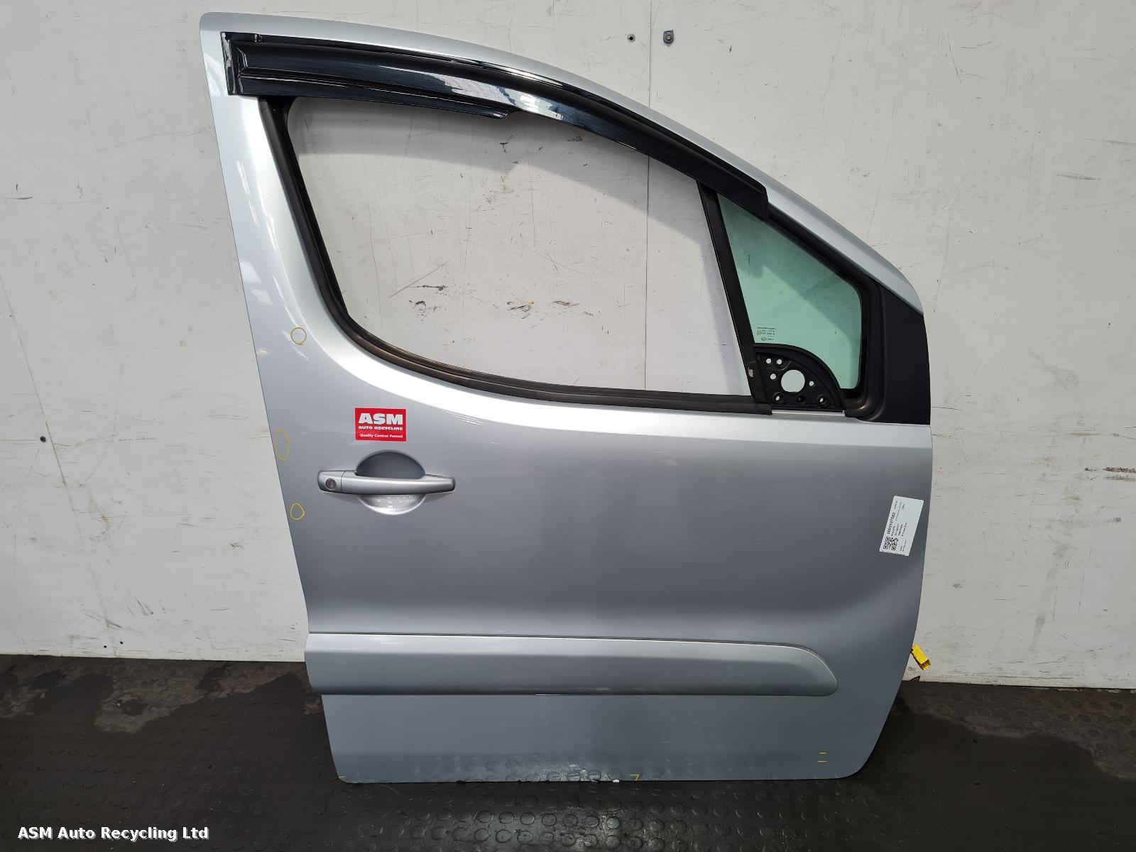 View Auto part R Front Door Peugeot Partner 2012