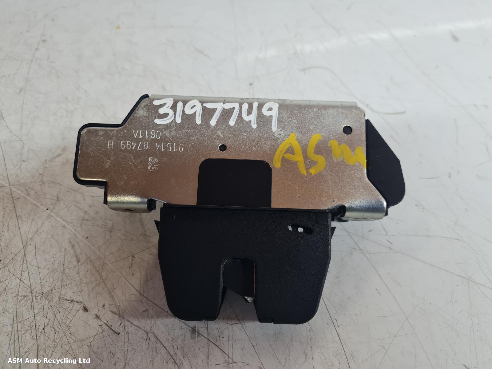 View Auto part Bootlid/Tailgate Lock Peugeot 3008 2011