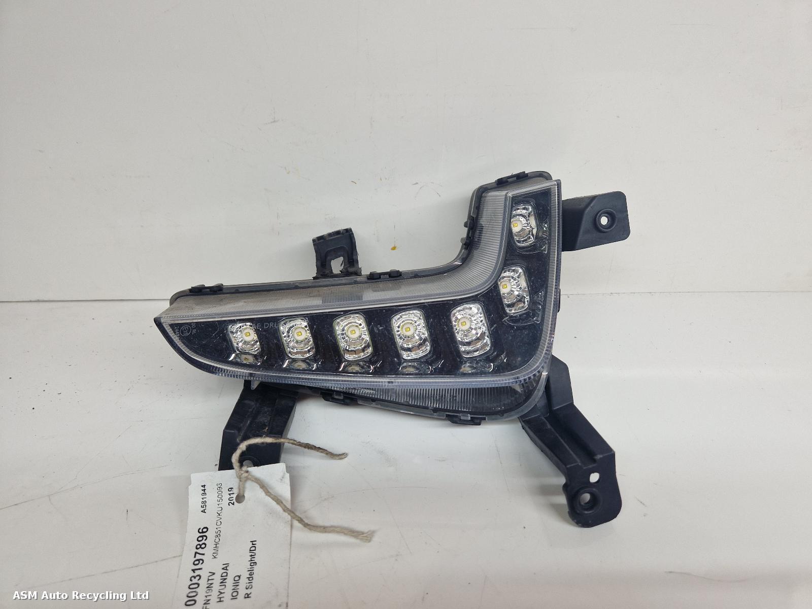 View Auto part R Sidelight/Daytime Running Light (DRL) Hyundai Ioniq 2019