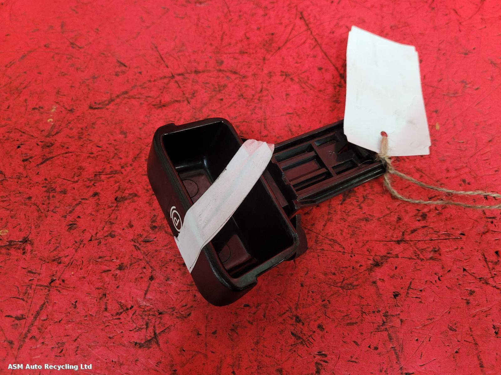 View Auto part Handbrake Lever/Button/Assembly Mercedes C Class 2007