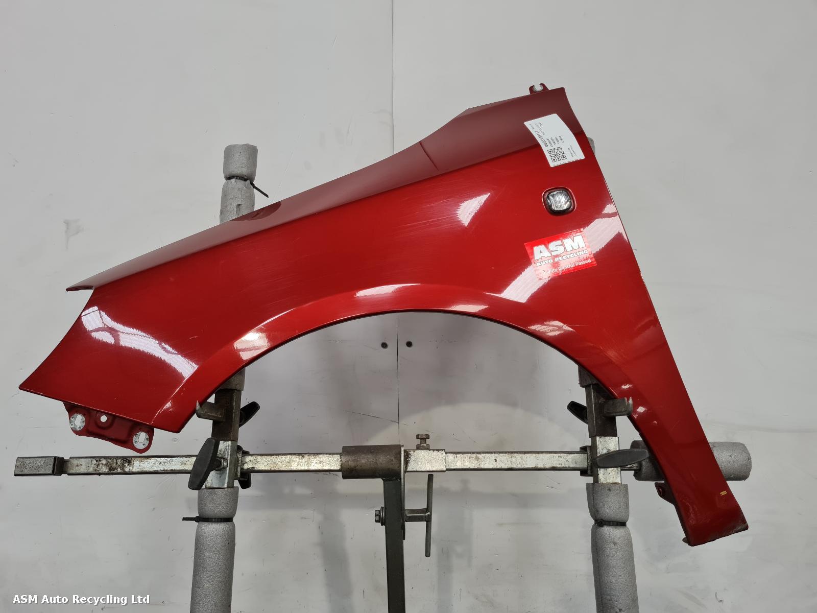 View Auto part L Wing Skoda Fabia 2008