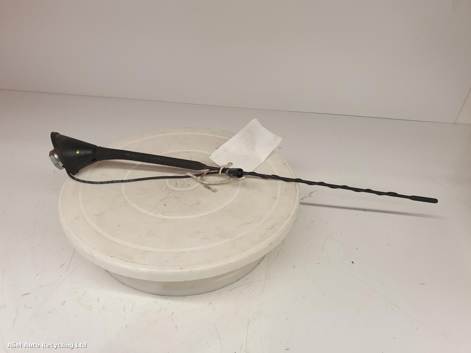 View Auto part Antenna Skoda Fabia 2008