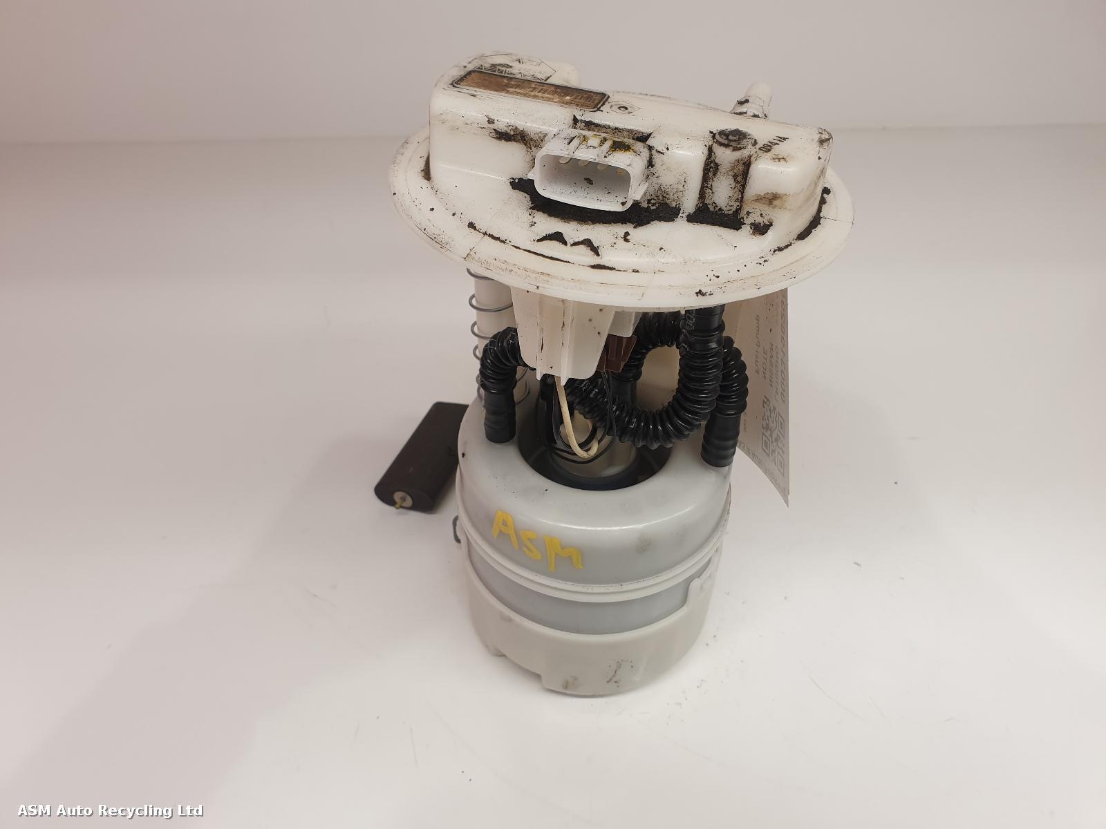 View Auto part Fuel Pump Nissan Note 2010