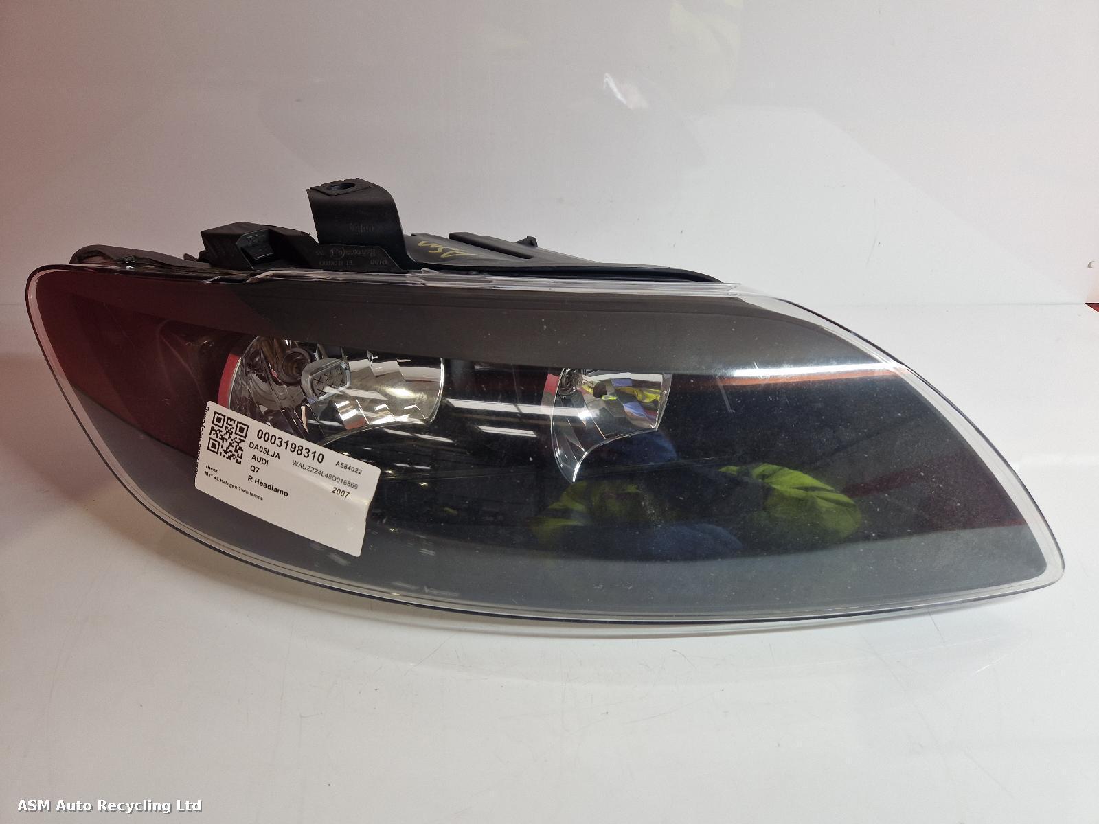 View Auto part R Headlamp Audi Q7 2007