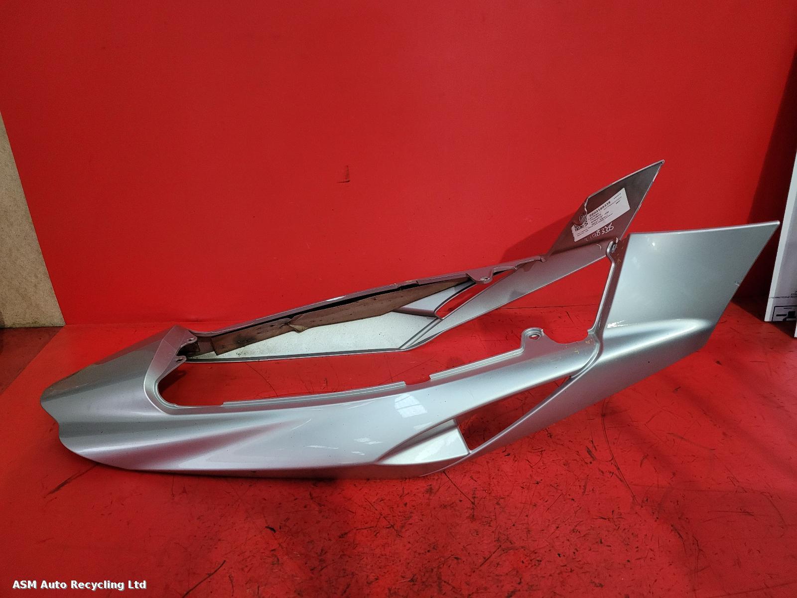 View Auto part Seat Cowl Triumph Sprint St 1050 2007