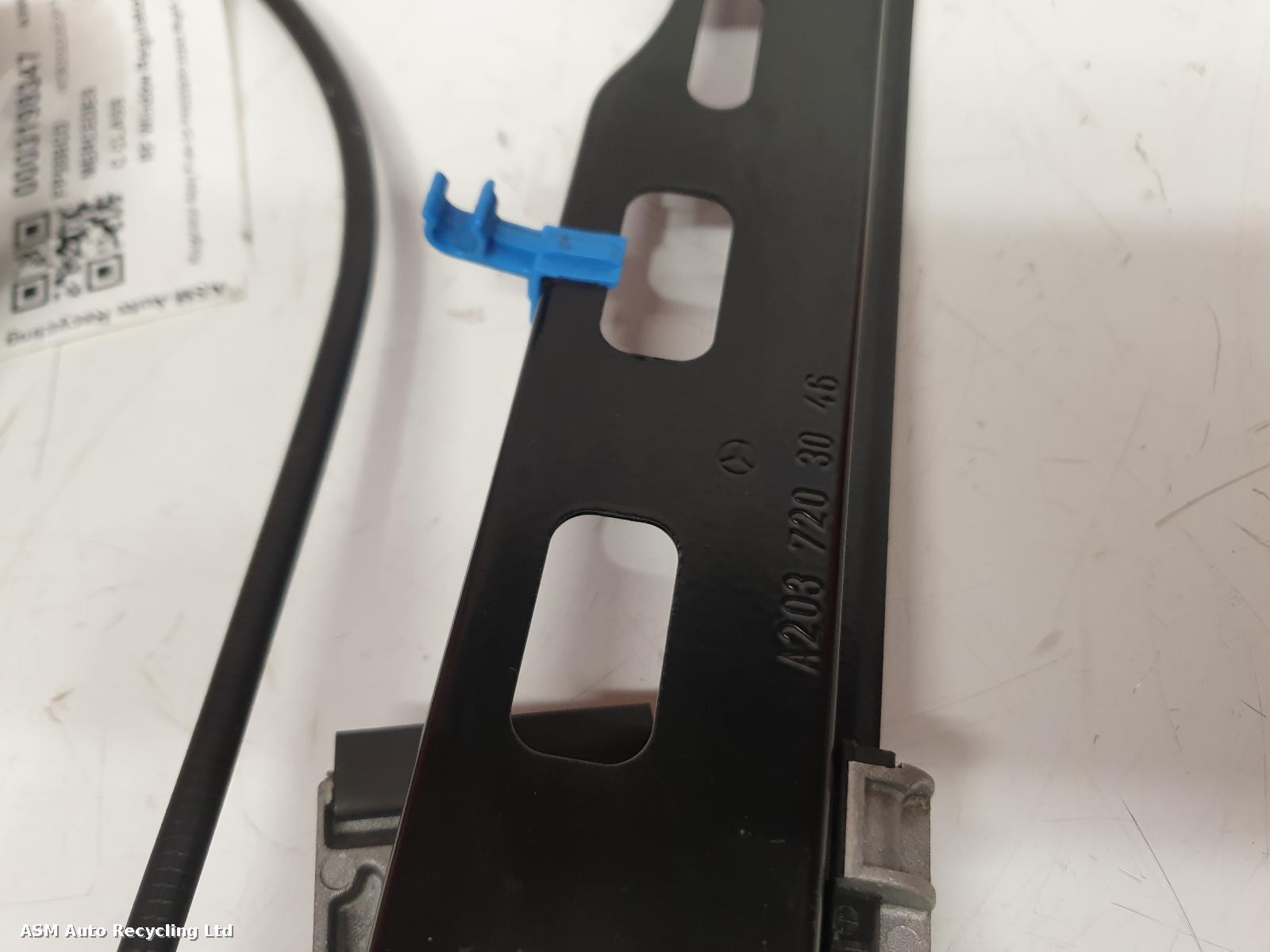 View Auto part RF Window Regulator Mercedes C Class 2005
