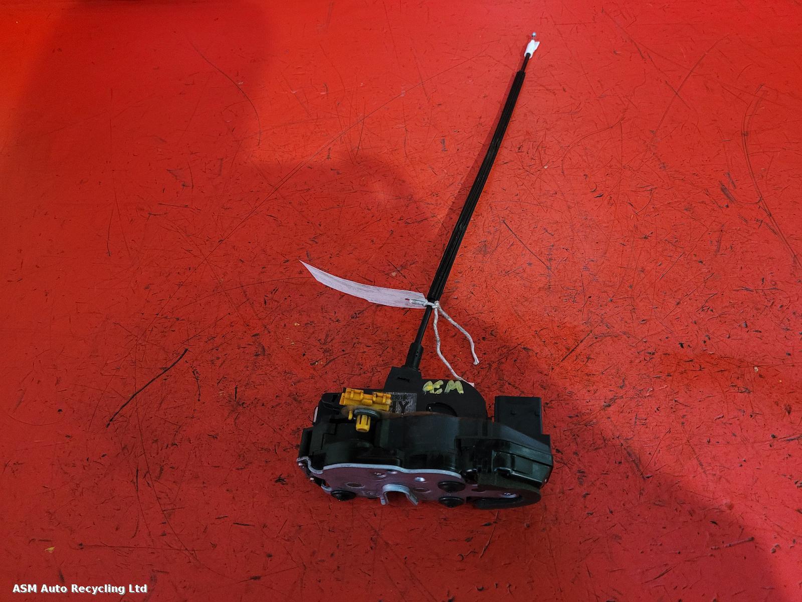 View Auto part Door Lock Assembly Vauxhall Insignia 2015