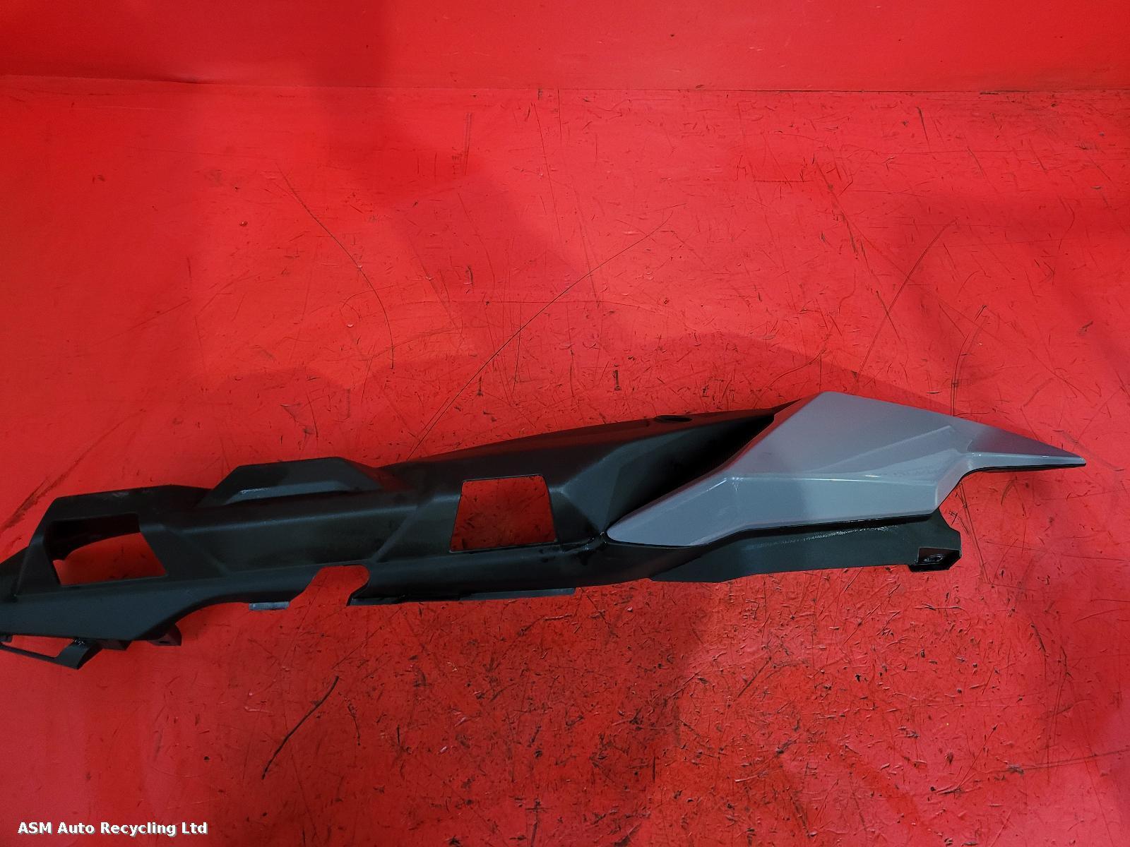 View Auto part Side Panel Left Yamaha Tracer 900 Gt 2019