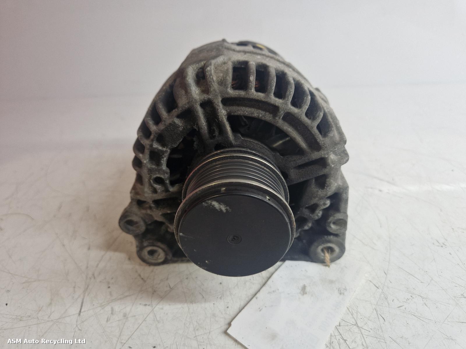View Auto part Alternator Volkswagen Golf 2003