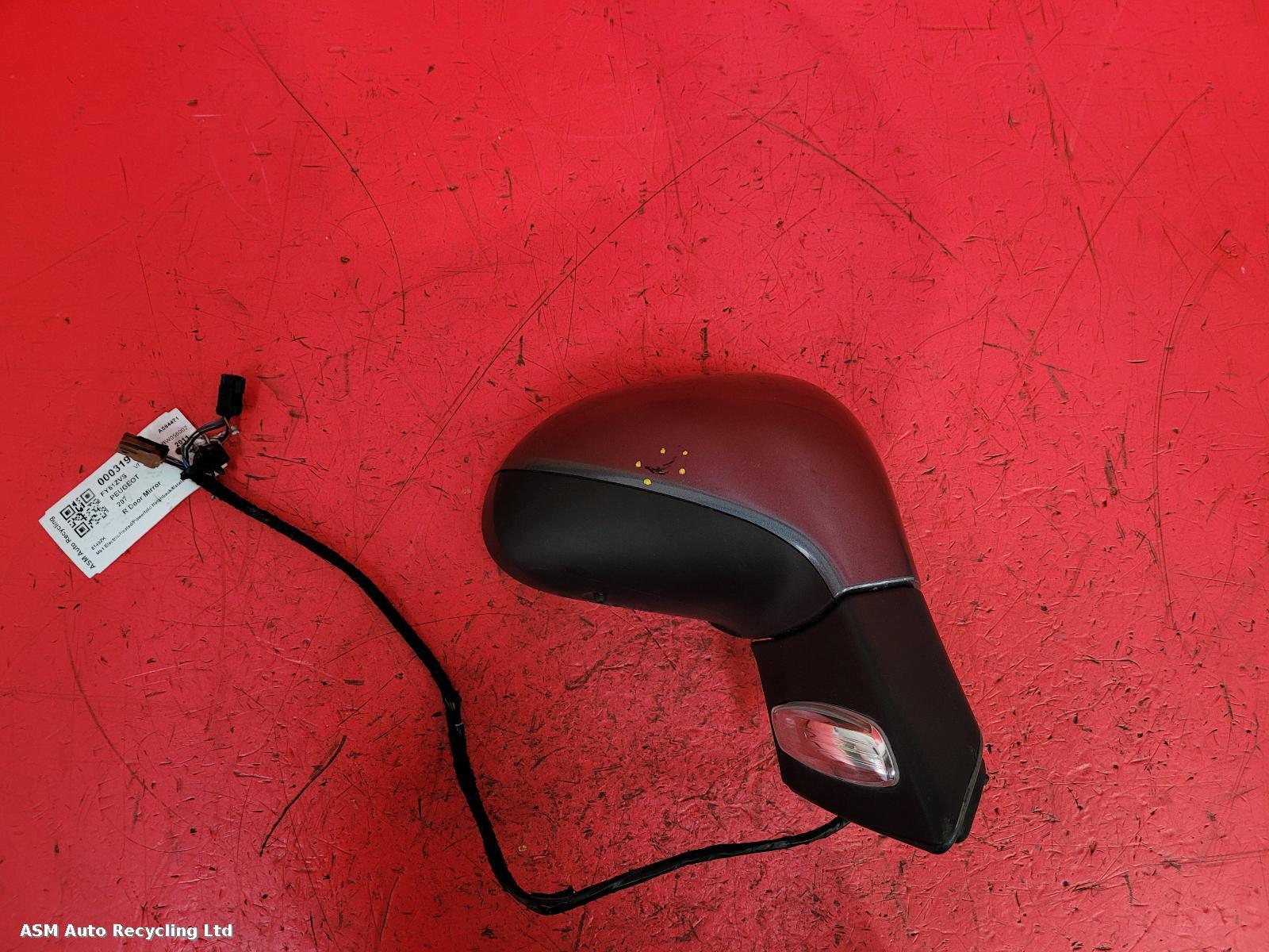 View Auto part R Door Mirror Peugeot 207 2011