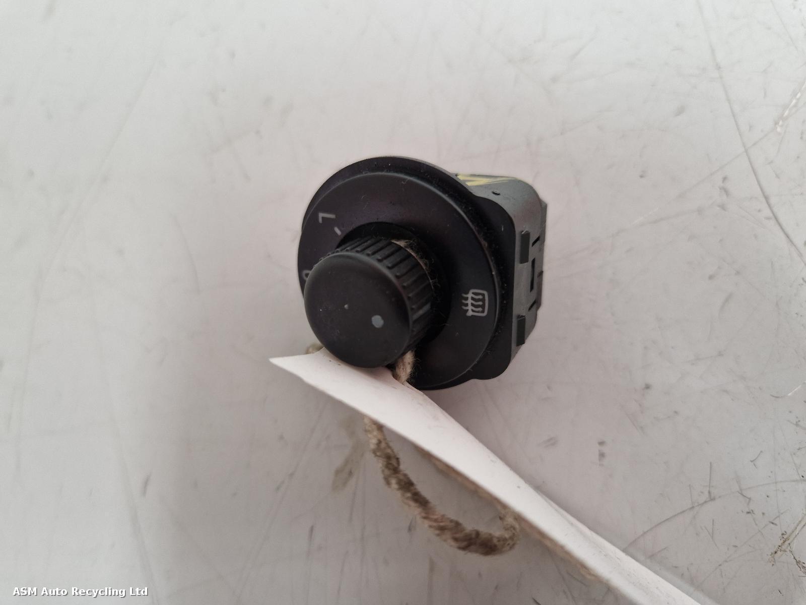 View Auto part Mirror Switch Volkswagen Polo 2009
