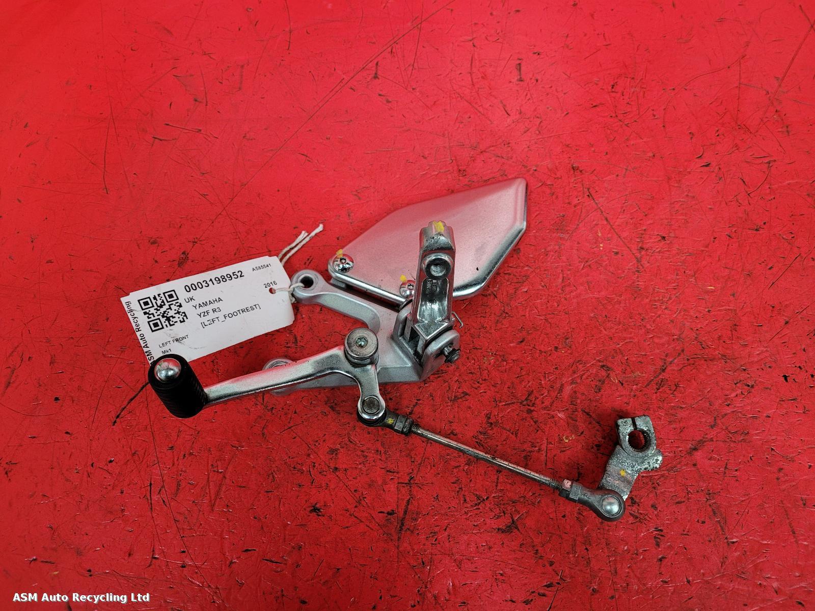 View Auto part Left Footrest Yamaha Yzf R3  2016