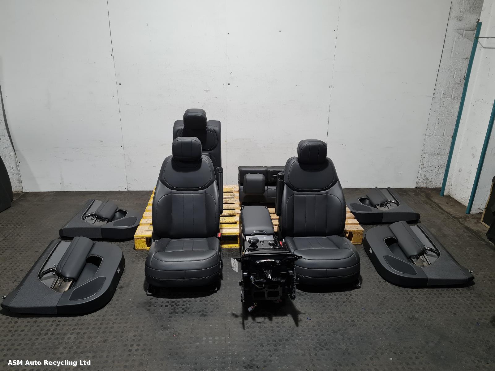 View Auto part Complete Interior Land Rover Range Rover Sport 2022