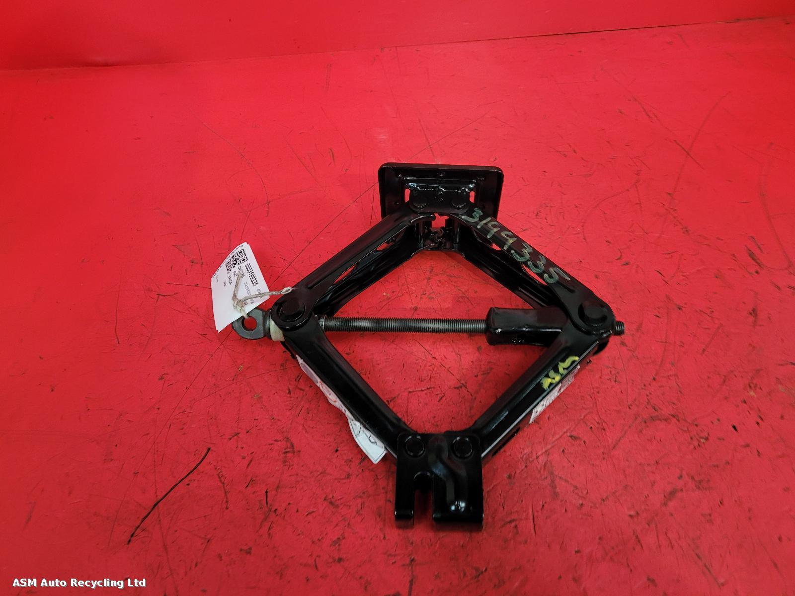 View Auto part Jack Fiat Panda 2007