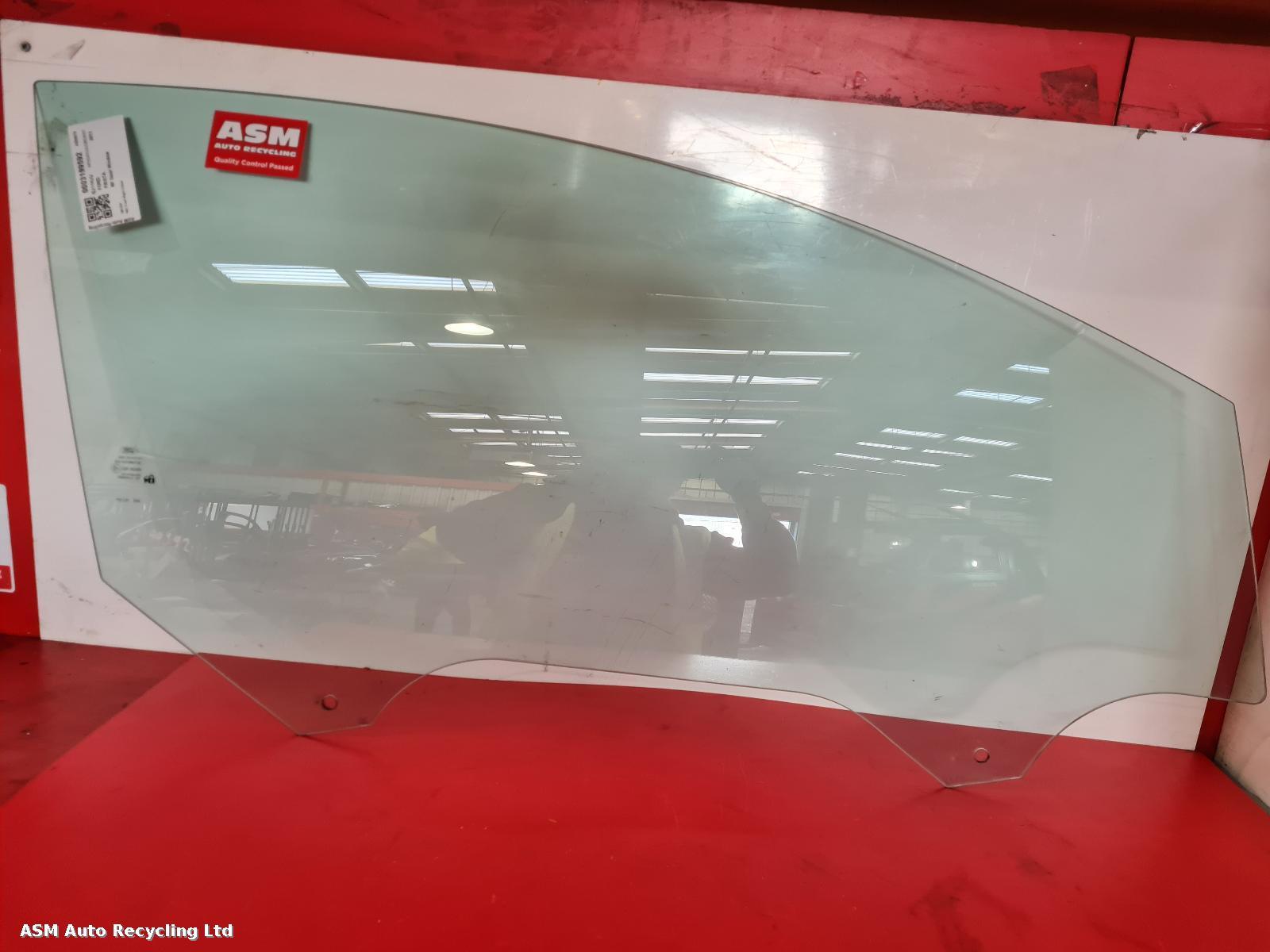 View Auto part RF Door Window Ford Fiesta 2011