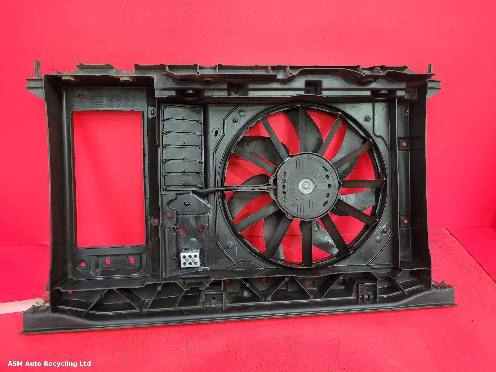 View Auto part Engine Cooling Motor Citroen C4 Picasso 2011