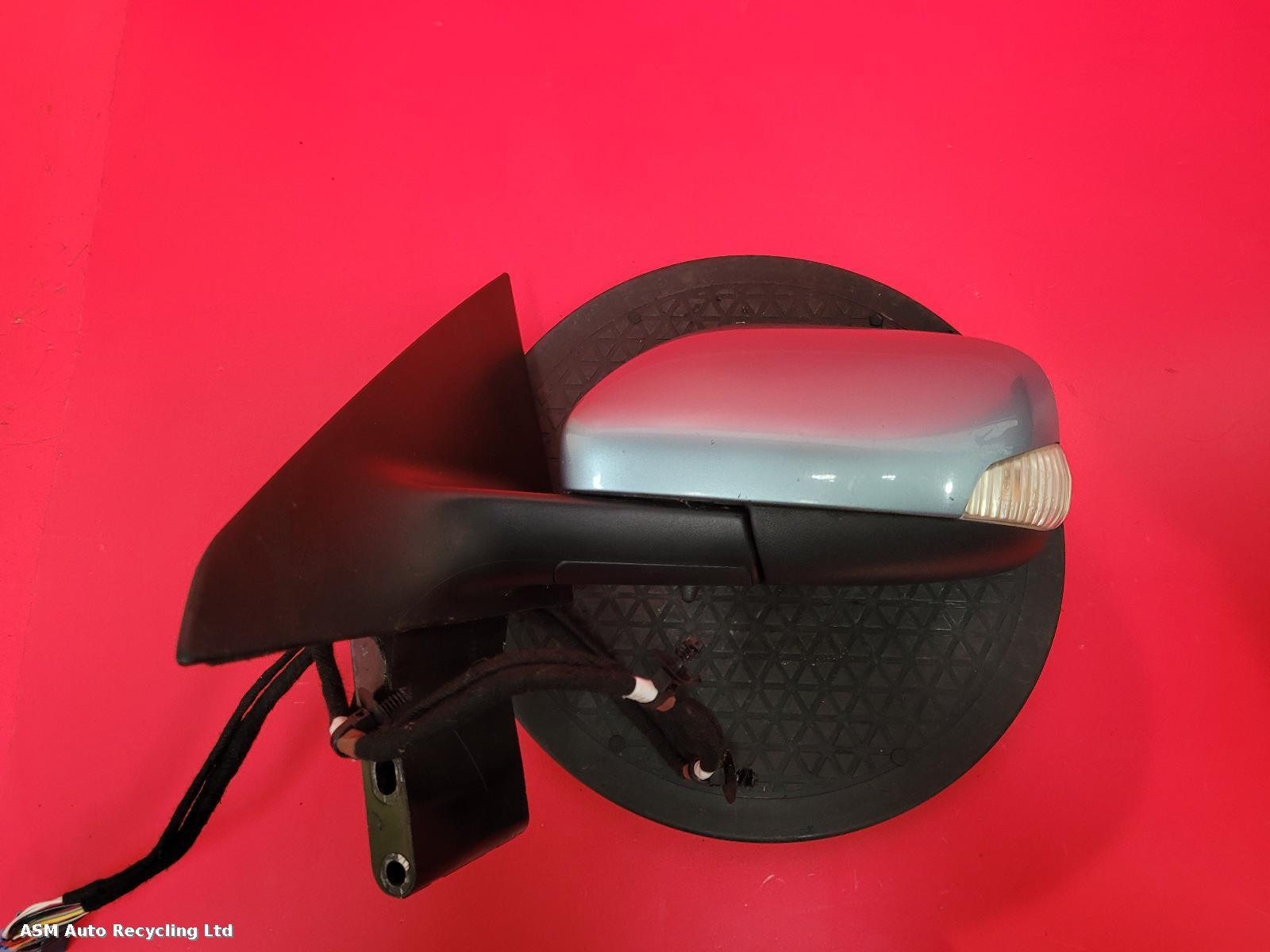 View Auto part L Door Mirror Volvo C70 2006