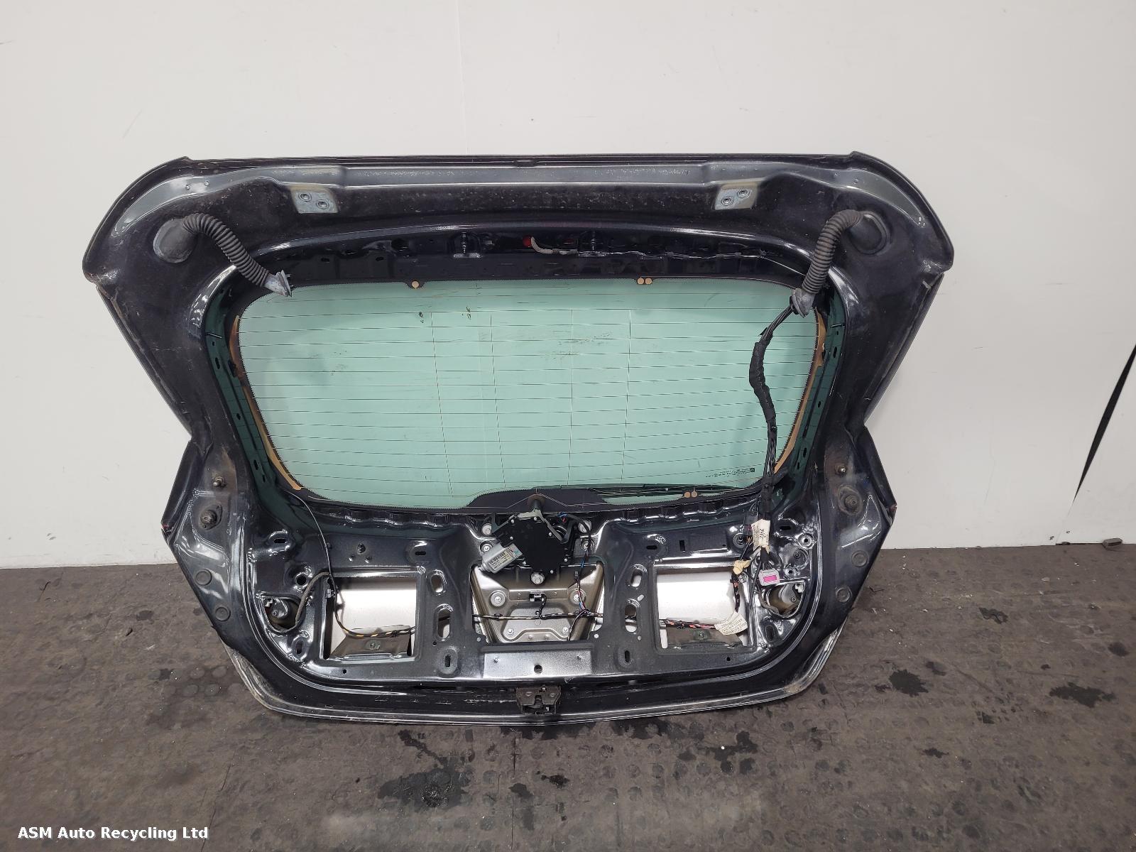 View Auto part Bootlid/Tailgate Vauxhall Astra 2013
