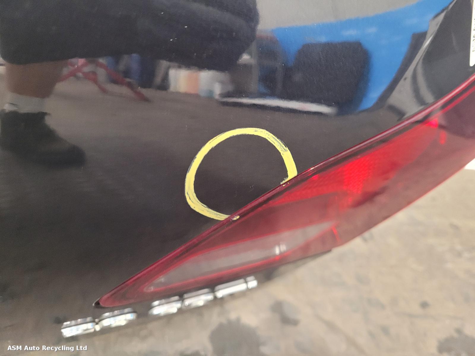 View Auto part Bootlid/Tailgate Vauxhall Astra 2013