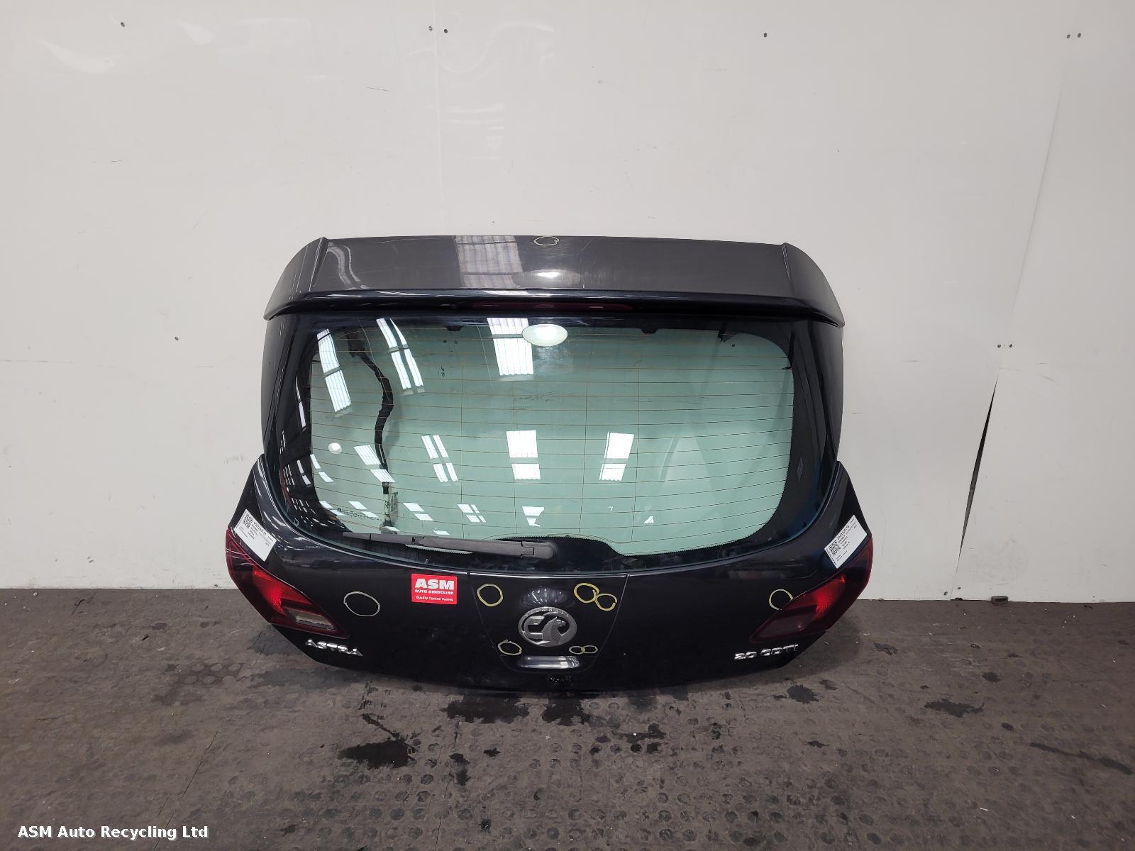 View Auto part Bootlid/Tailgate Vauxhall Astra 2013