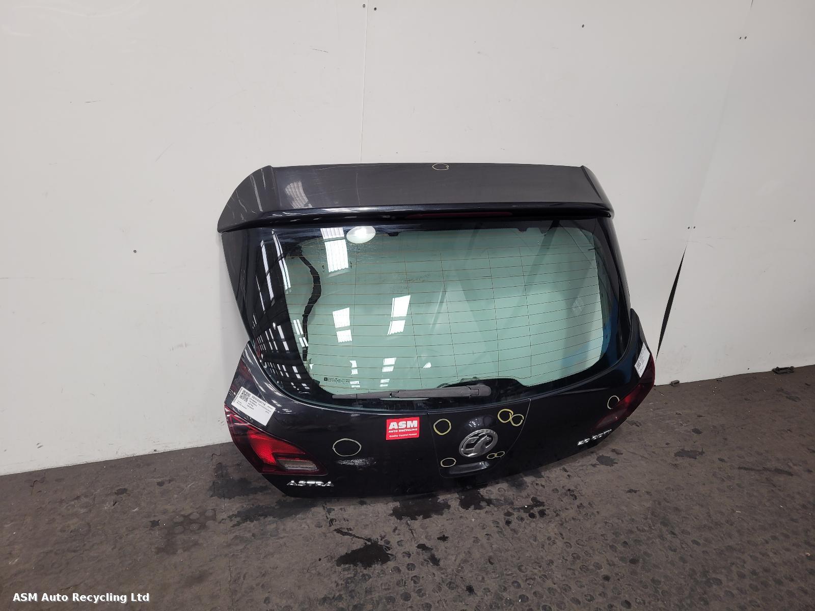 View Auto part Bootlid/Tailgate Vauxhall Astra 2013
