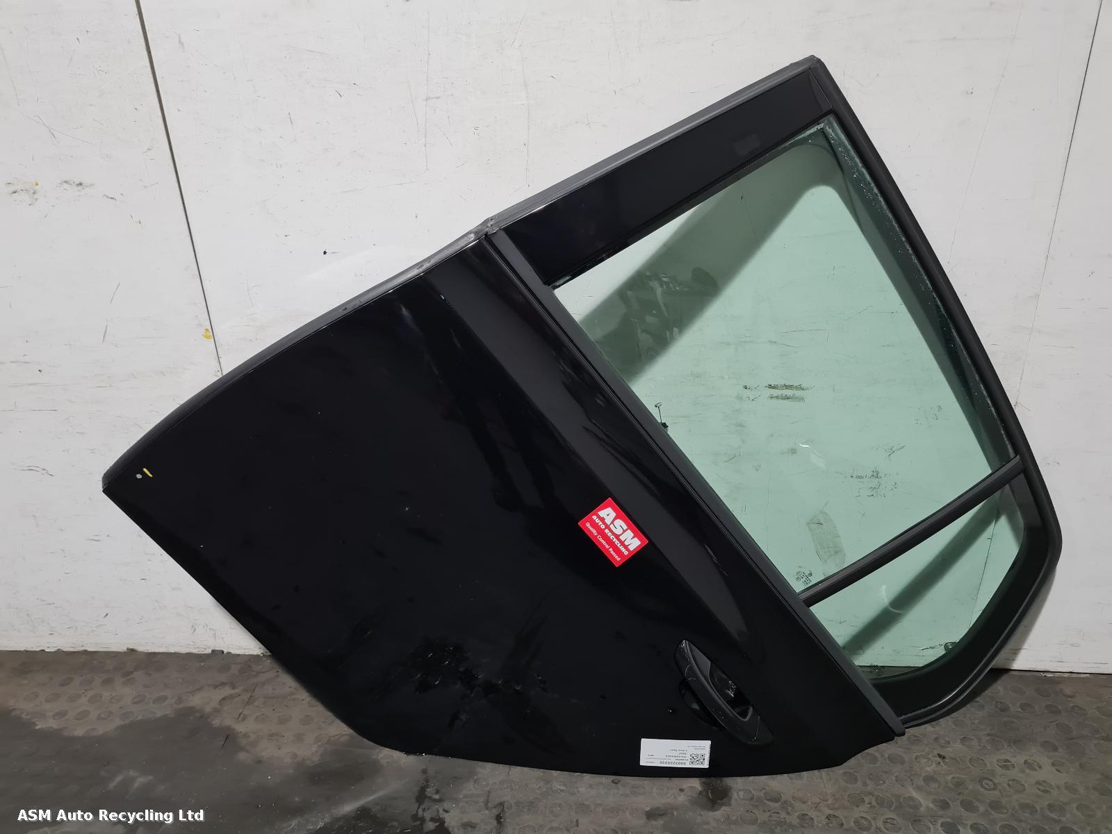 View Auto part L Rear Door Volkswagen Golf 2009