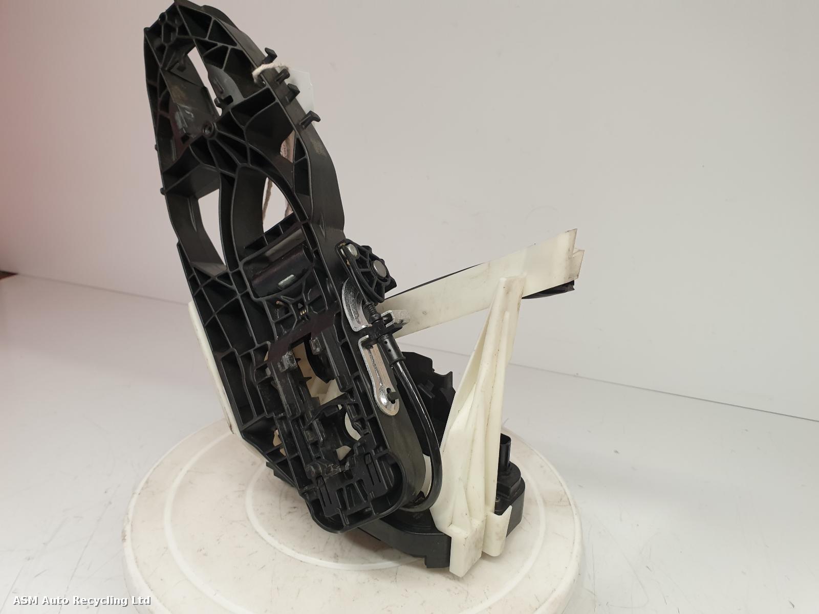View Auto part Door Lock Assembly Ford Puma 2020