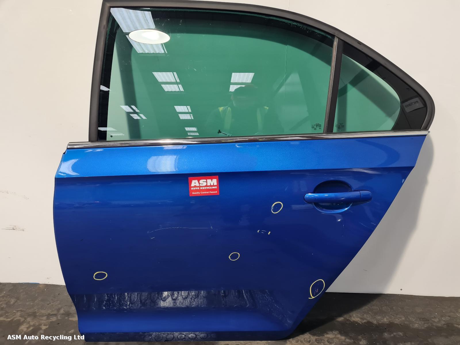 View Auto part L Rear Door Seat Toledo 2017