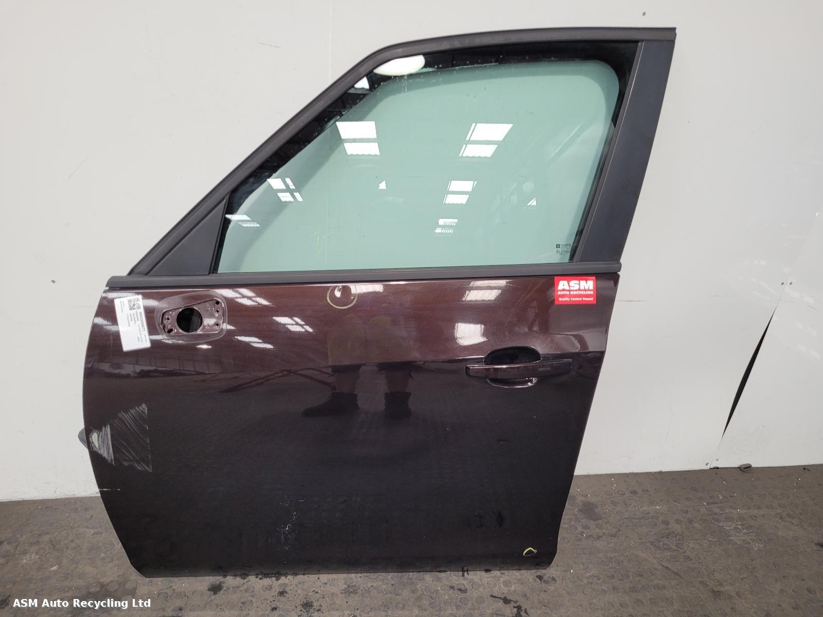 View Auto part L Front Door Vauxhall Zafira 2015