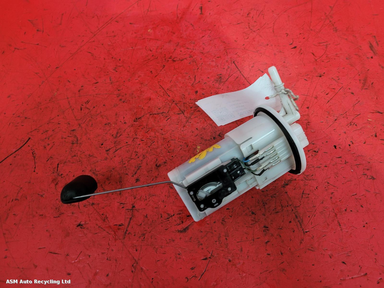 View Auto part Fuel Pump Yamaha Tracer 9 Gt 2023