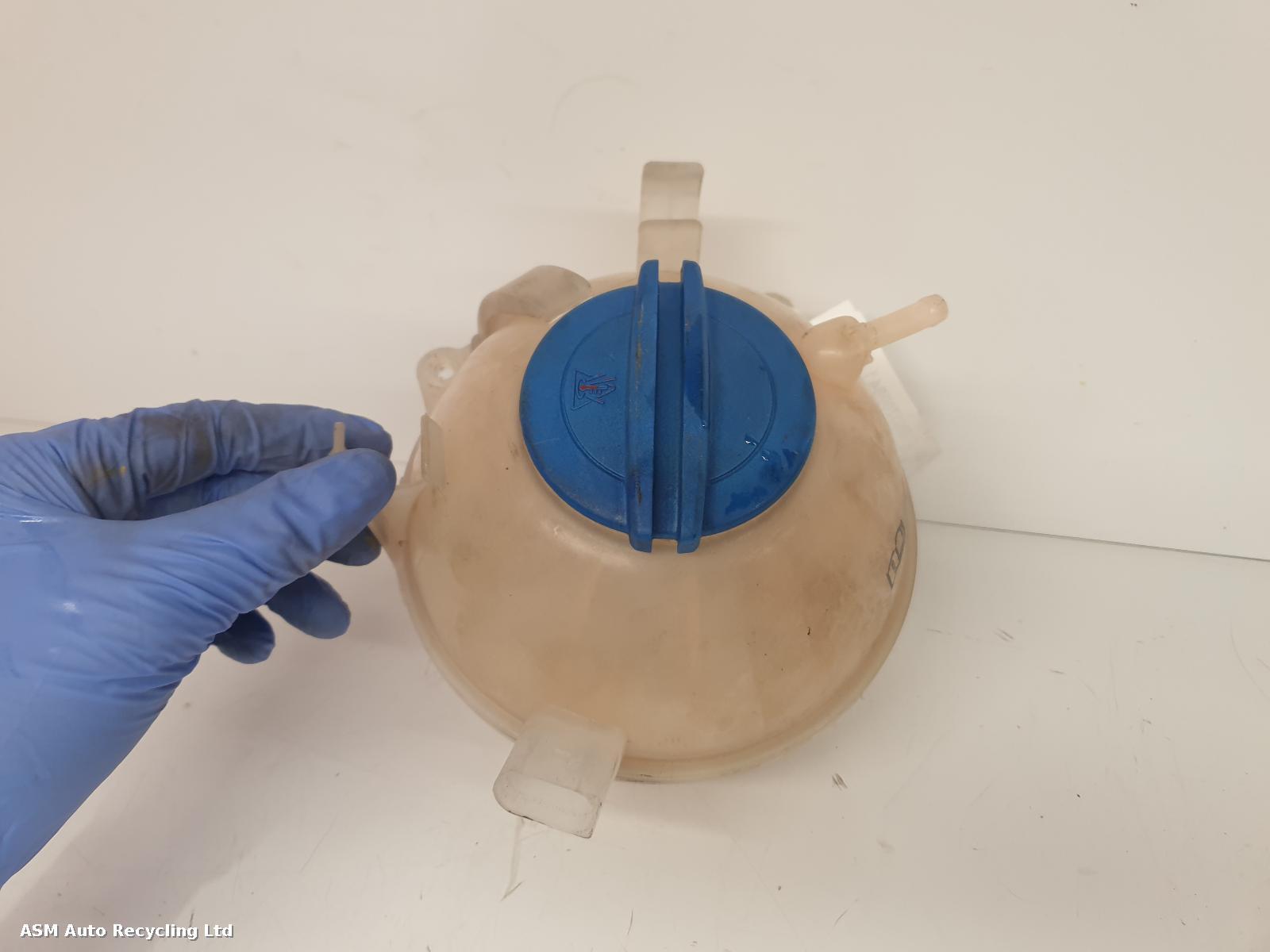 View Auto part Overflow Bottle Seat Altea 2010