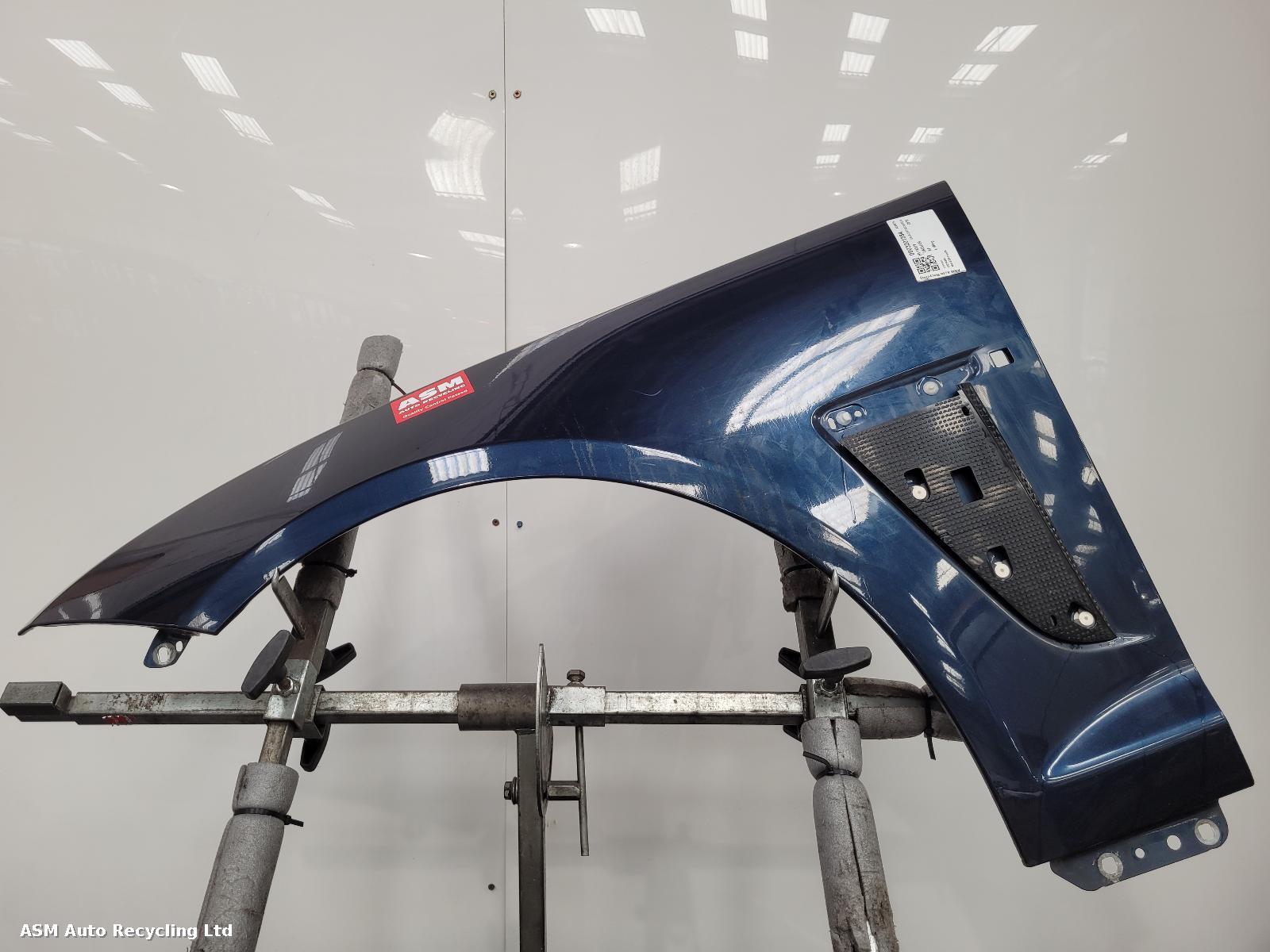 View Auto part L Wing Jaguar Xf 2012