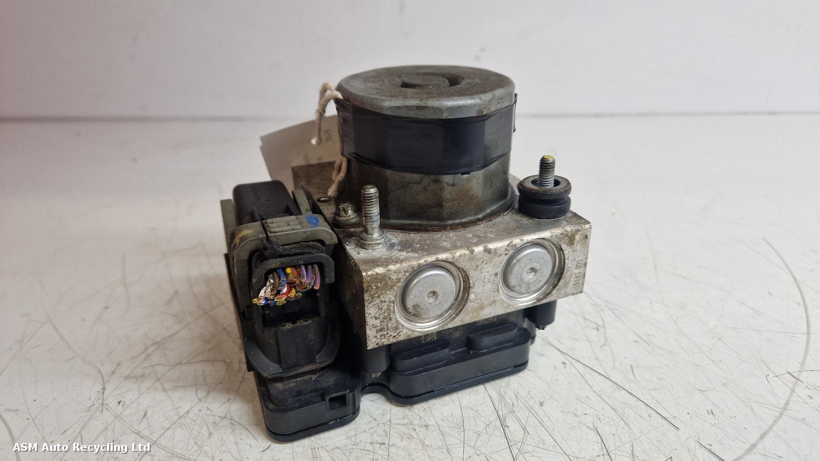 View Auto part ABS Pump/Modulator Ford Transit Custom 2014