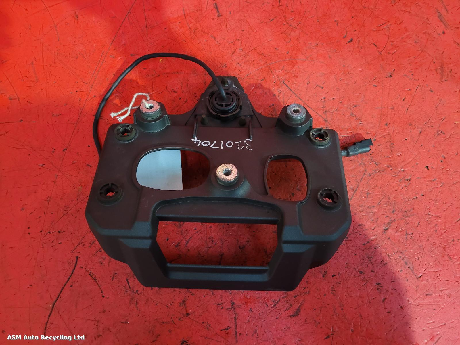View Auto part Misc Bracket Yamaha Tracer 9 Gt 2023