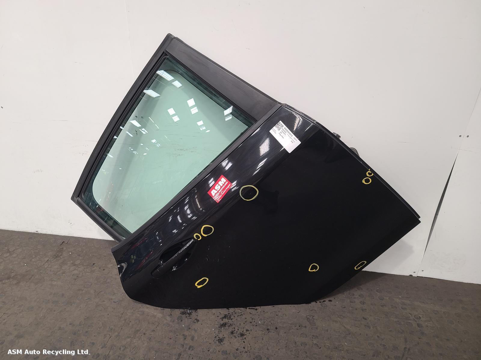 View Auto part R Rear Door Peugeot 208 2012