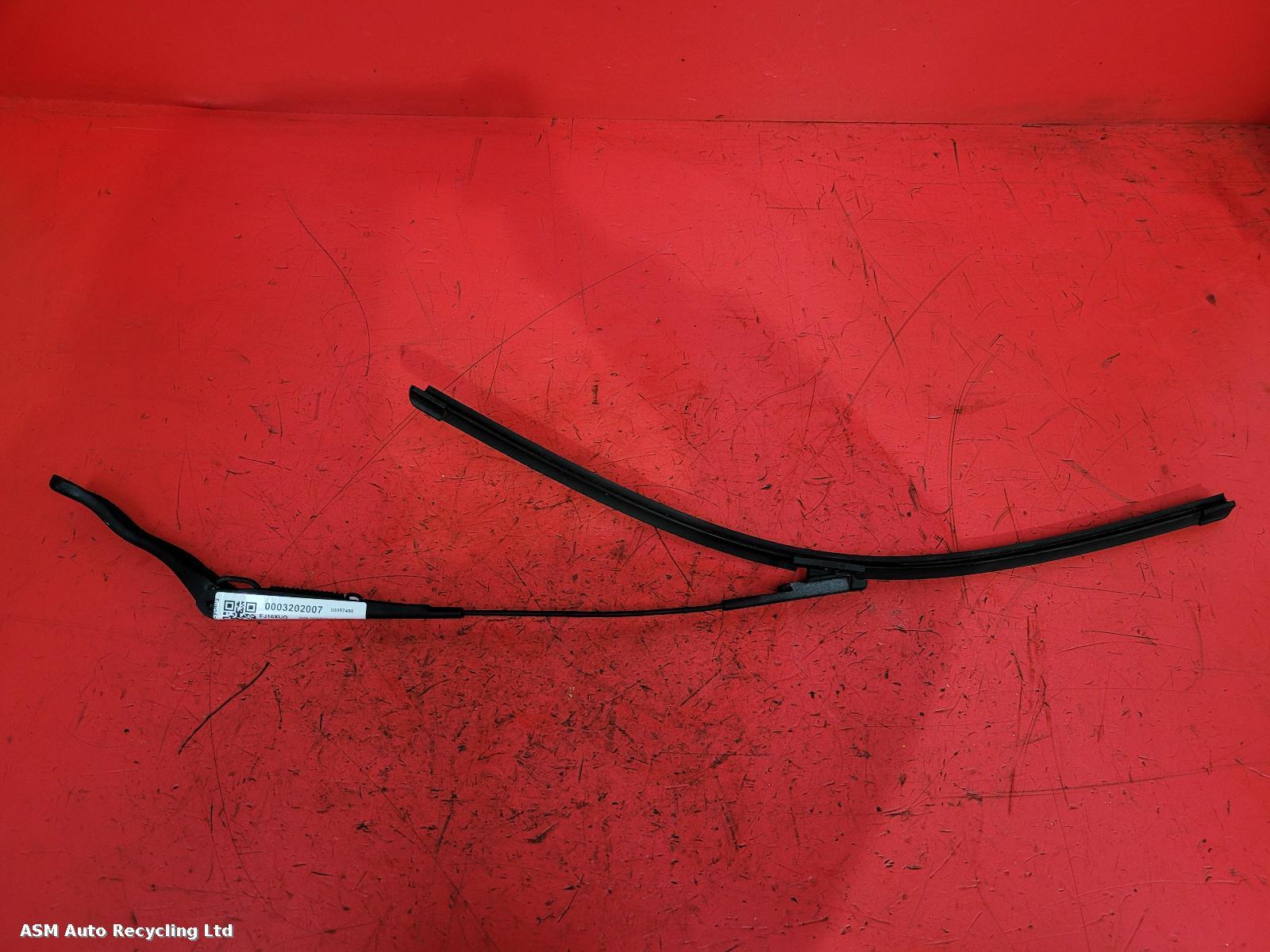 View Auto part Wiper Arm Vauxhall Corsa 2016