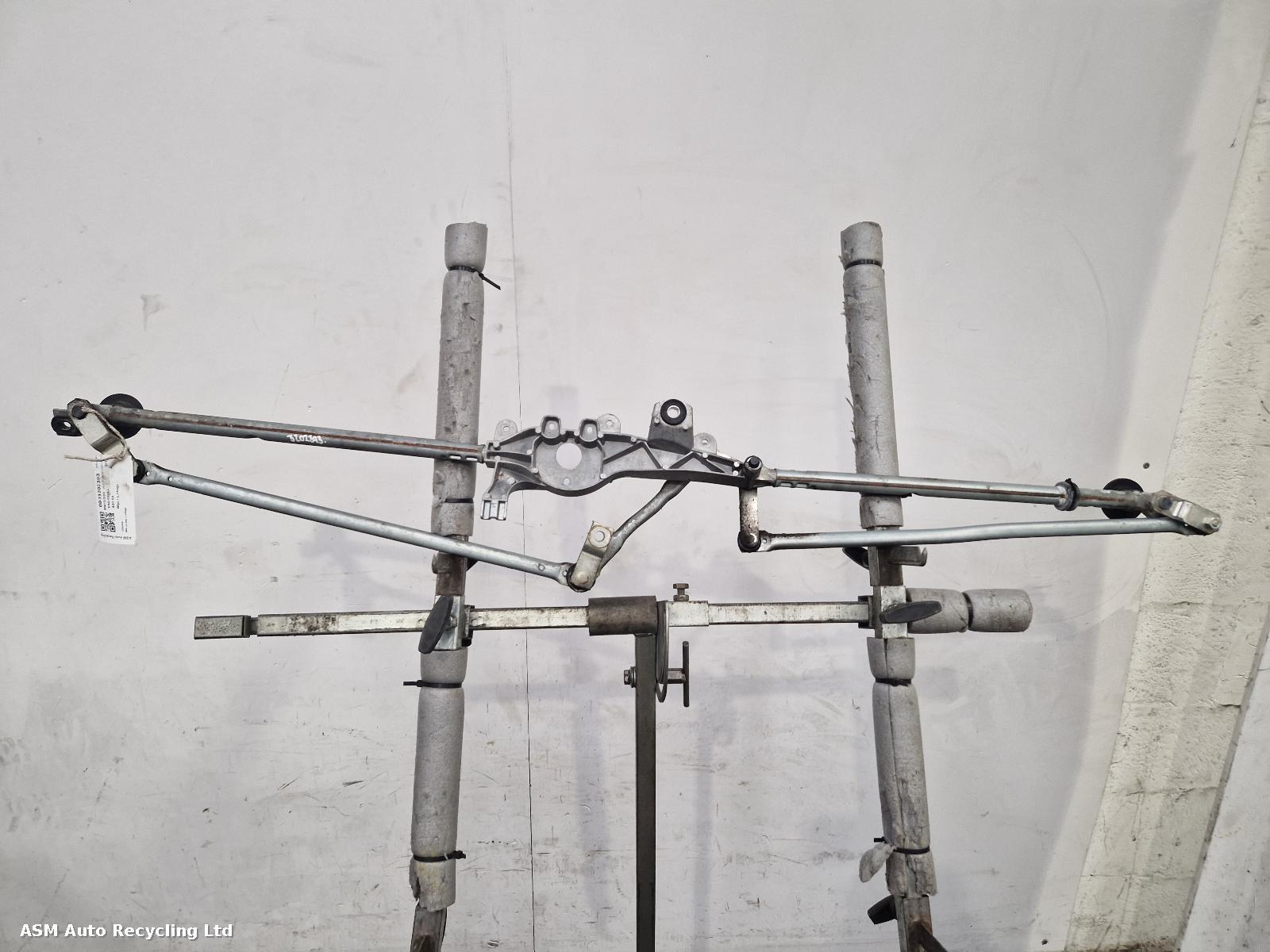 View Auto part Wiper Linkage Vauxhall Astra 2013