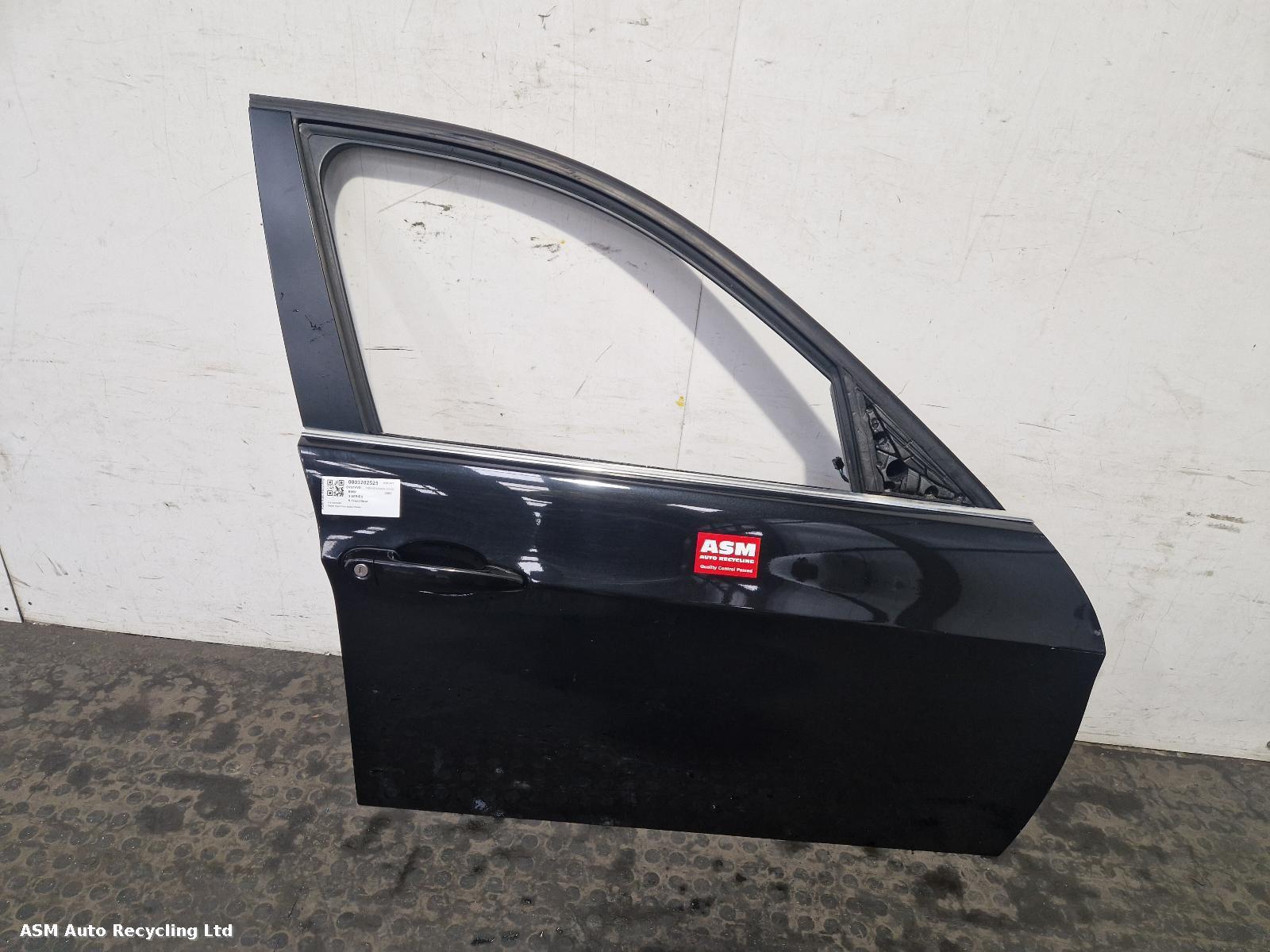 View Auto part R Front Door Bmw 3 Series 2007
