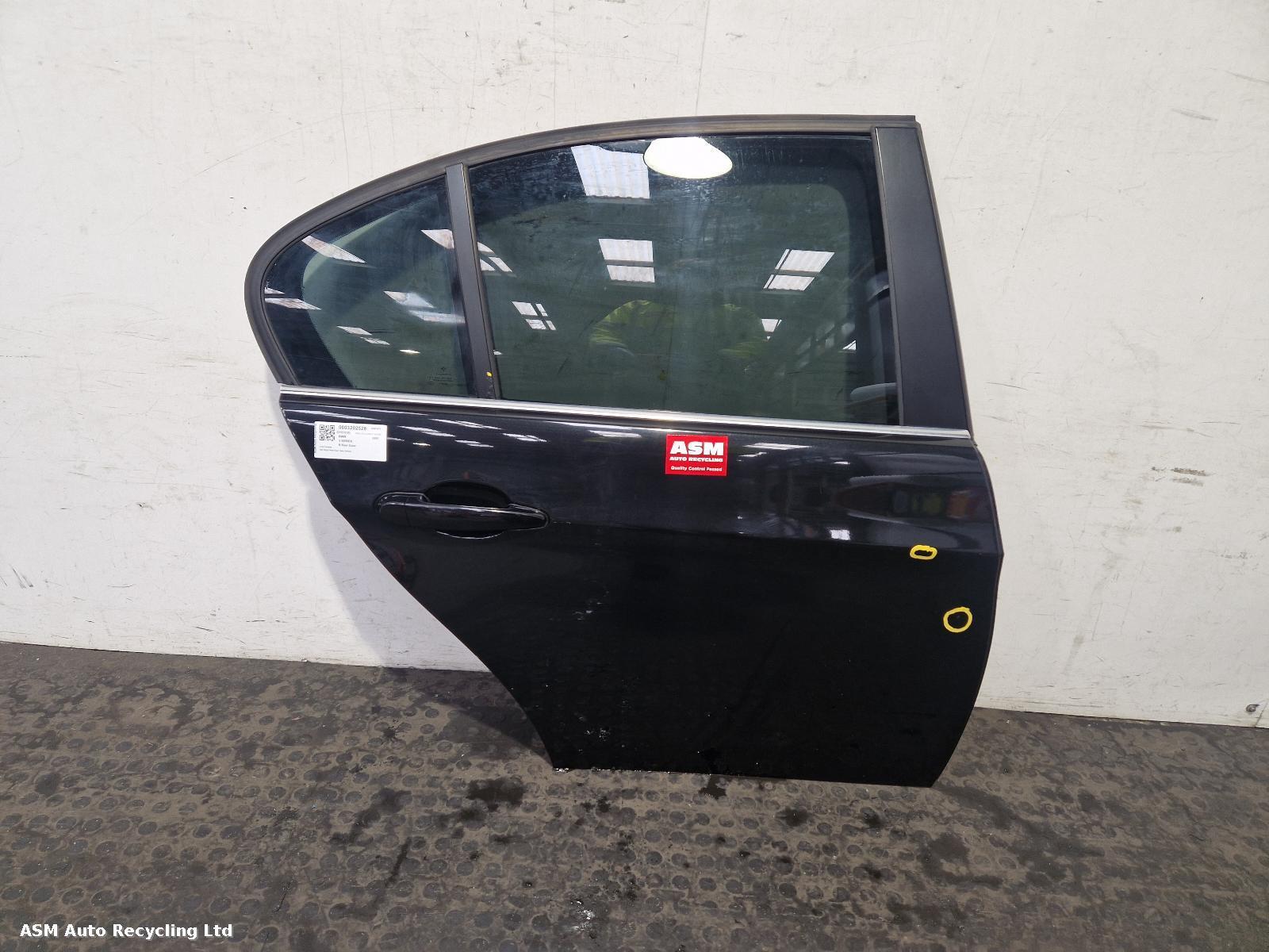 View Auto part R Rear Door Bmw 3 Series 2007