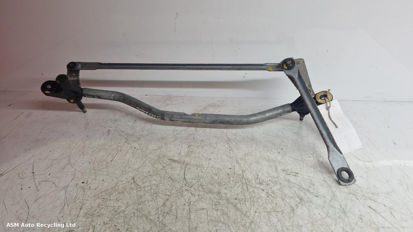 View Auto part Wiper Linkage Audi A4 2008