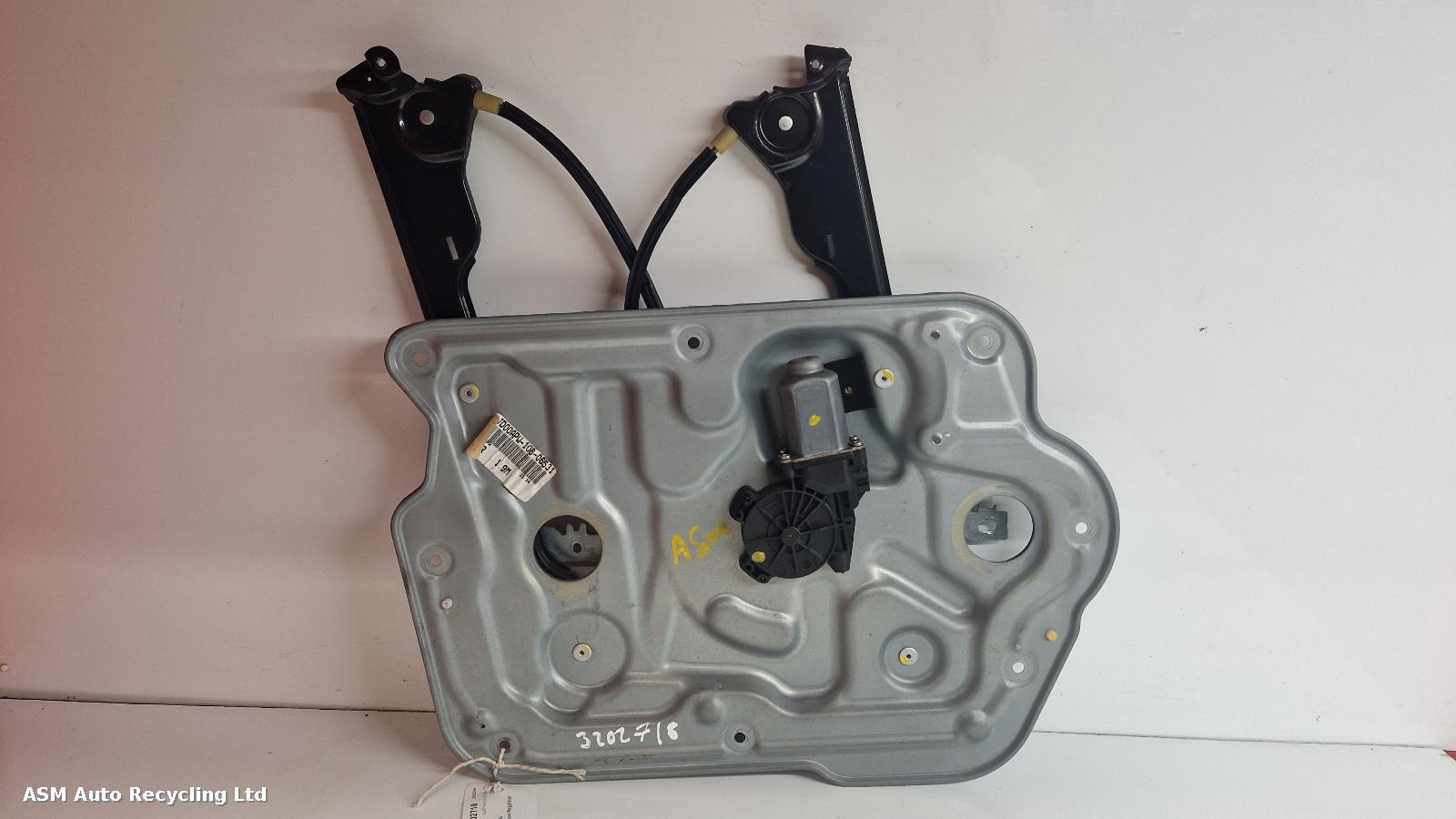 View Auto part LF Window Regulator Nissan Qashqai 2008