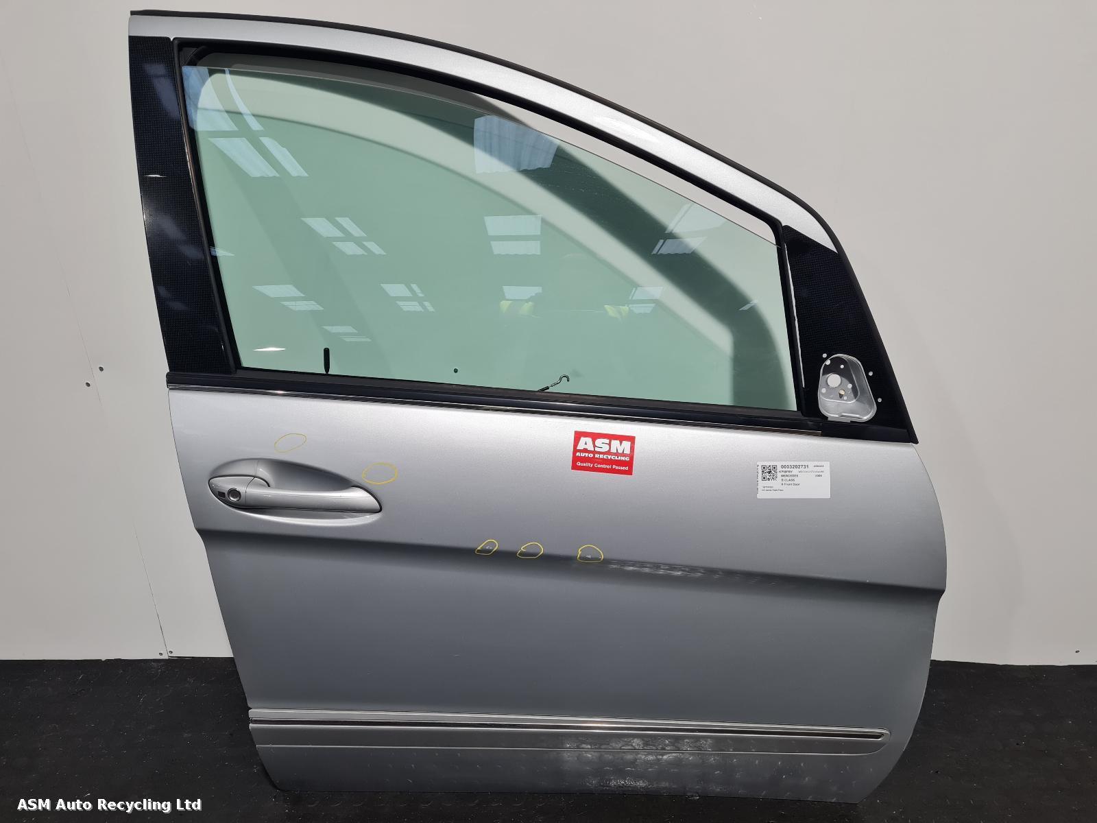 View Auto part R Front Door Mercedes B Class 2008