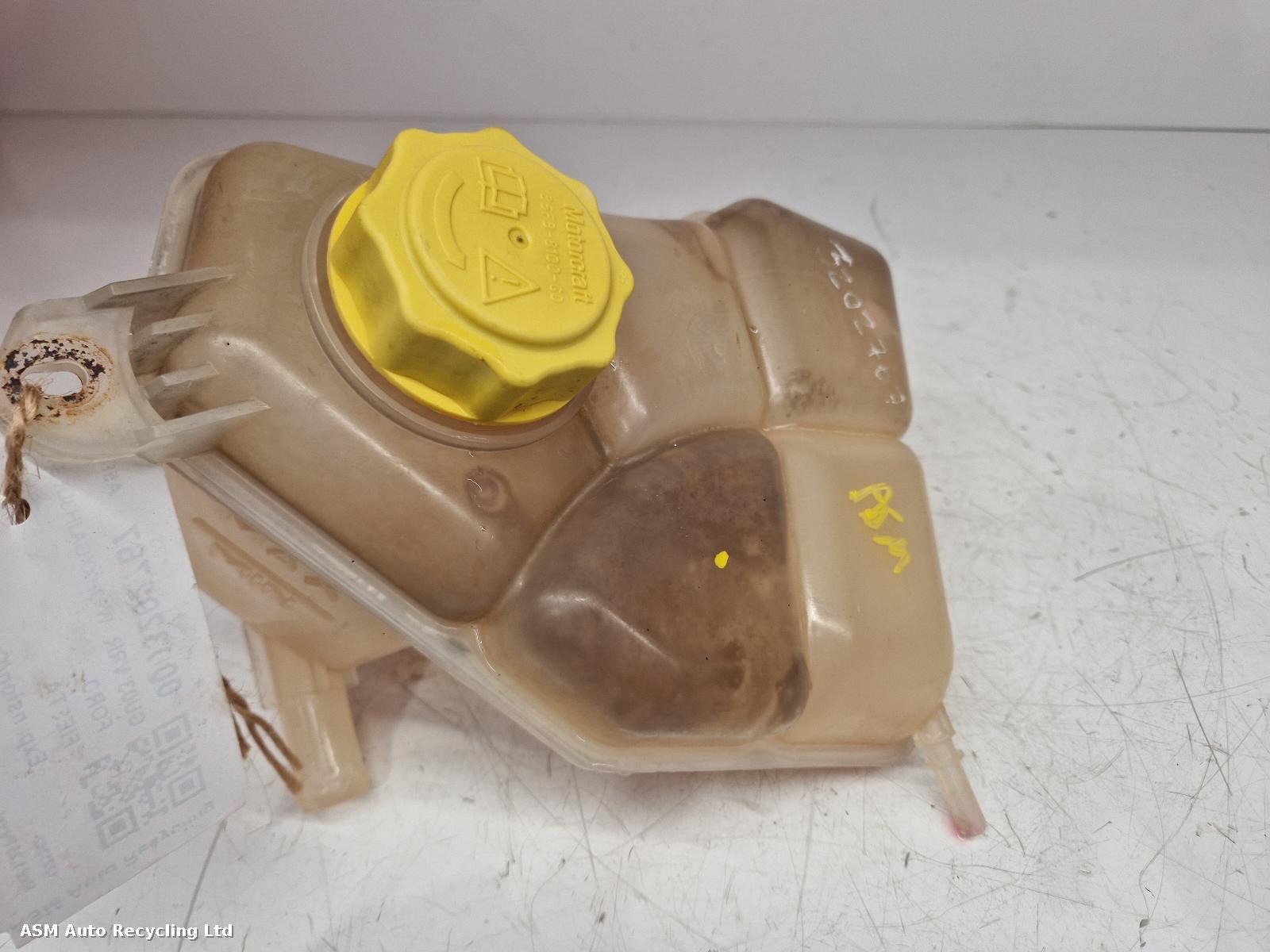 View Auto part Overflow Bottle Ford Fiesta 2003